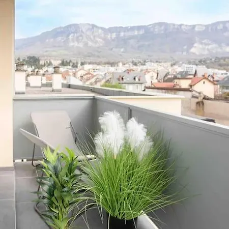 T2 Parking Gratuit 2 Balcons *