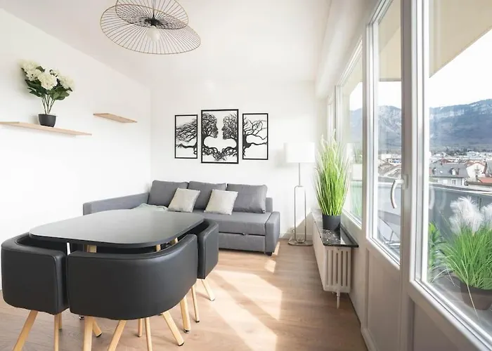 T2 Parking Gratuit 2 Balcons アパート エクスレバン